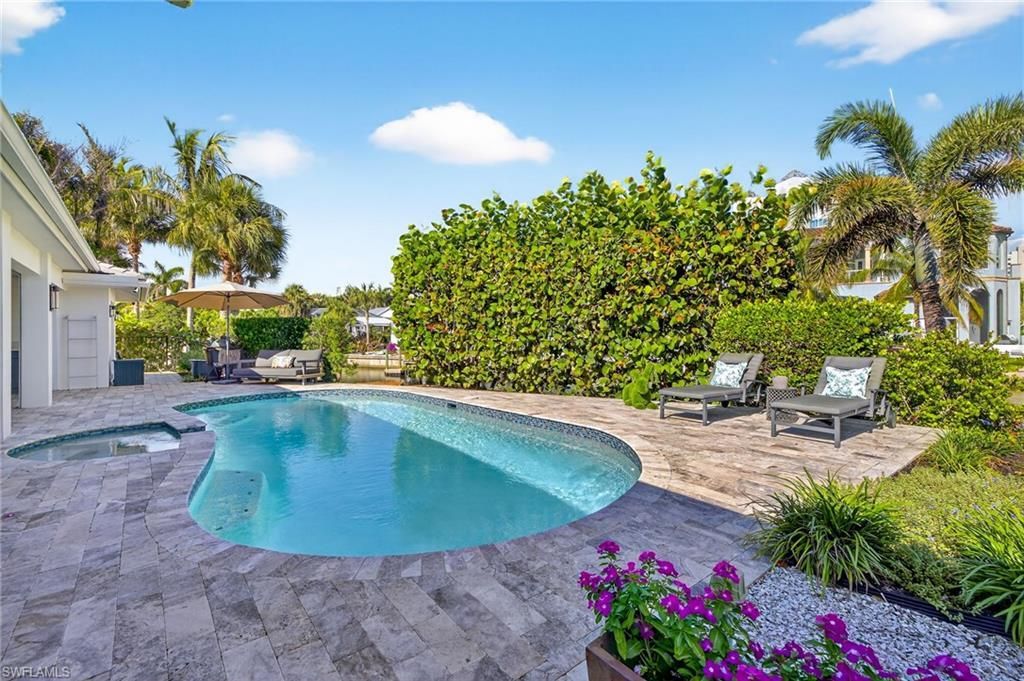5215 Seashell Ave, Naples, FL 34103 Photo