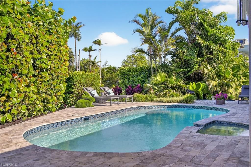 5215 Seashell Ave, Naples, FL 34103 Photo