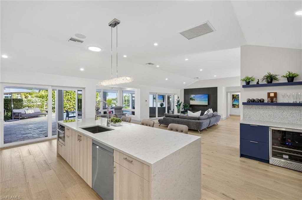 5215 Seashell Ave, Naples, FL 34103 Photo