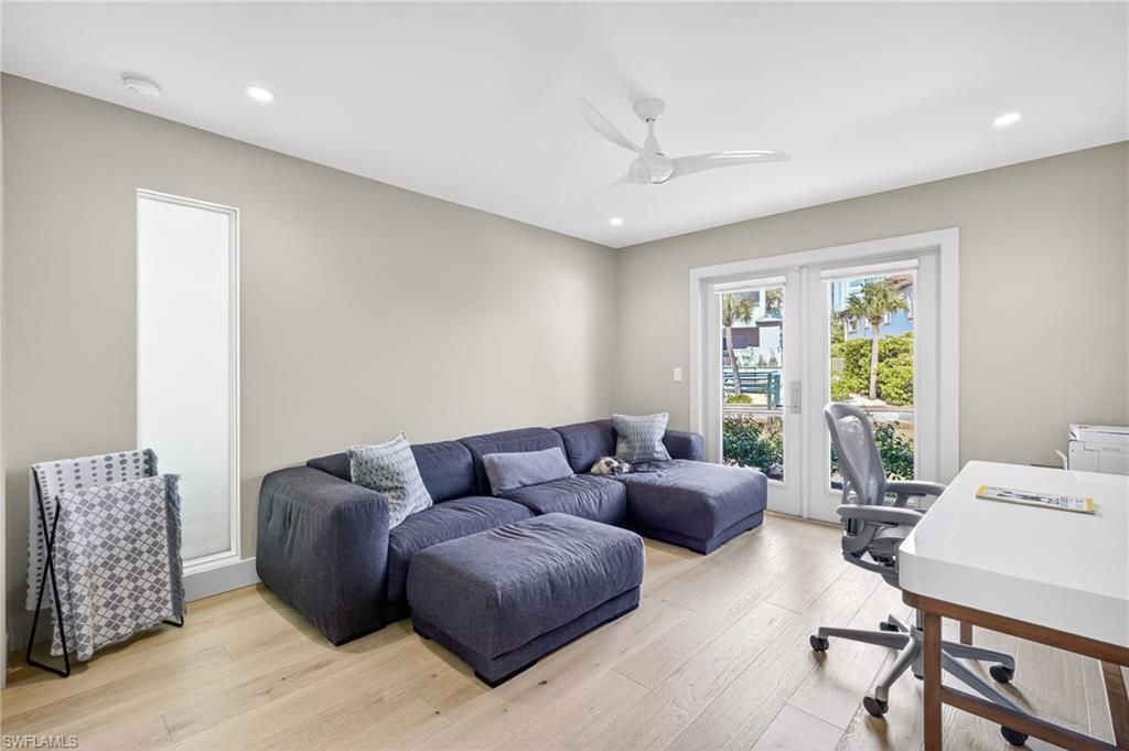 5215 Seashell Ave, Naples, FL 34103 Photo