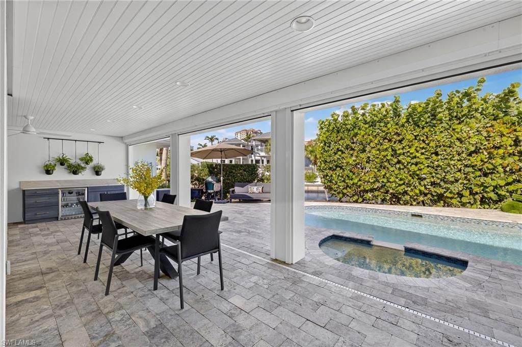 5215 Seashell Ave, Naples, FL 34103 Photo