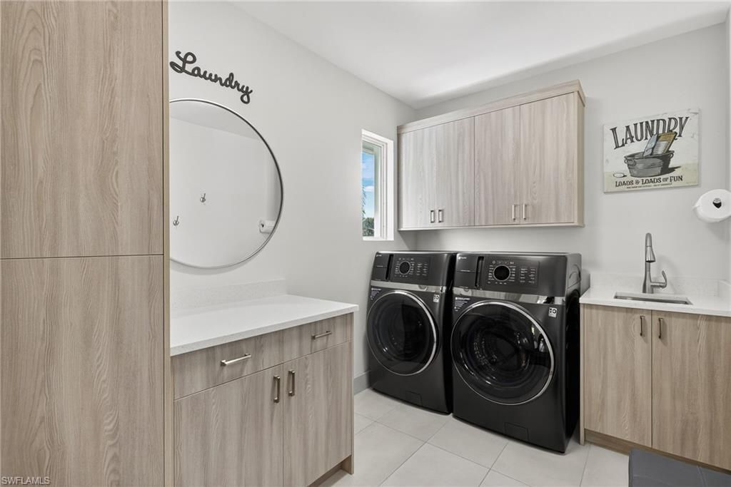 5215 Seashell Ave, Naples, FL 34103 Photo