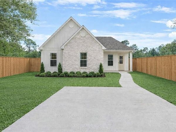 35378 LIBERTY Drive, Slidell, LA 70460