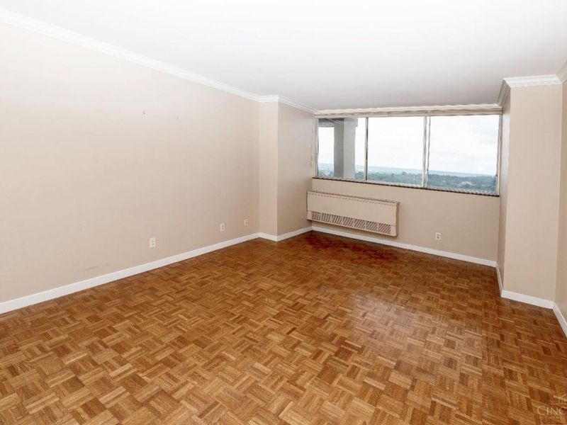 2324 Madison Road, Unit 1404, Cincinnati, OH 45208 Photo 16