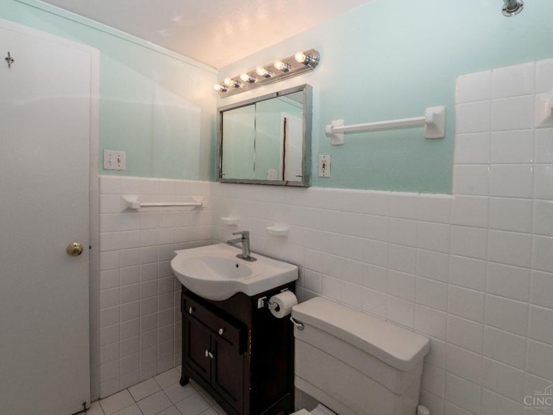 2324 Madison Road, Unit 1404, Cincinnati, OH 45208 Photo 23