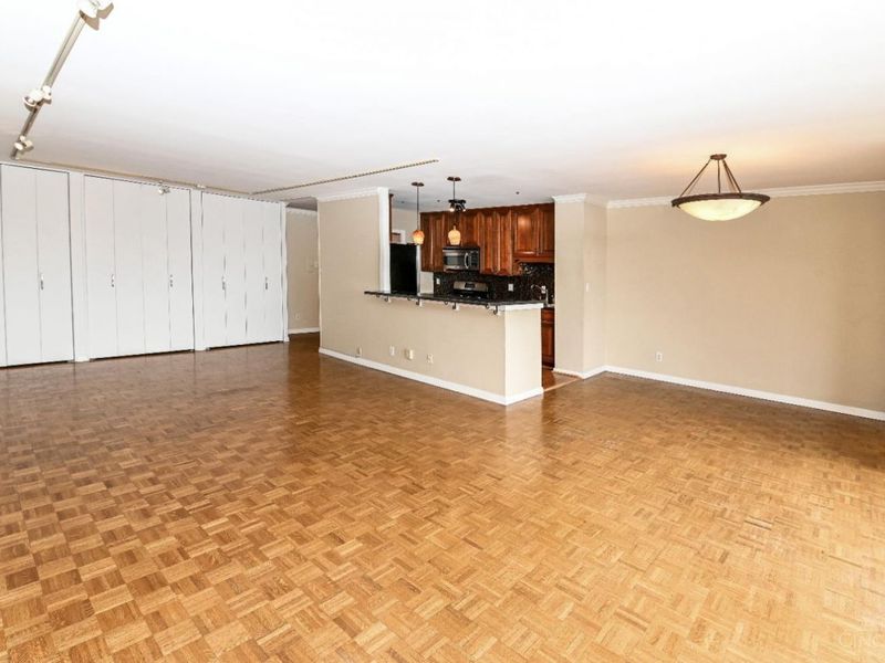 2324 Madison Road, Unit 1404, Cincinnati, OH 45208 Photo 7