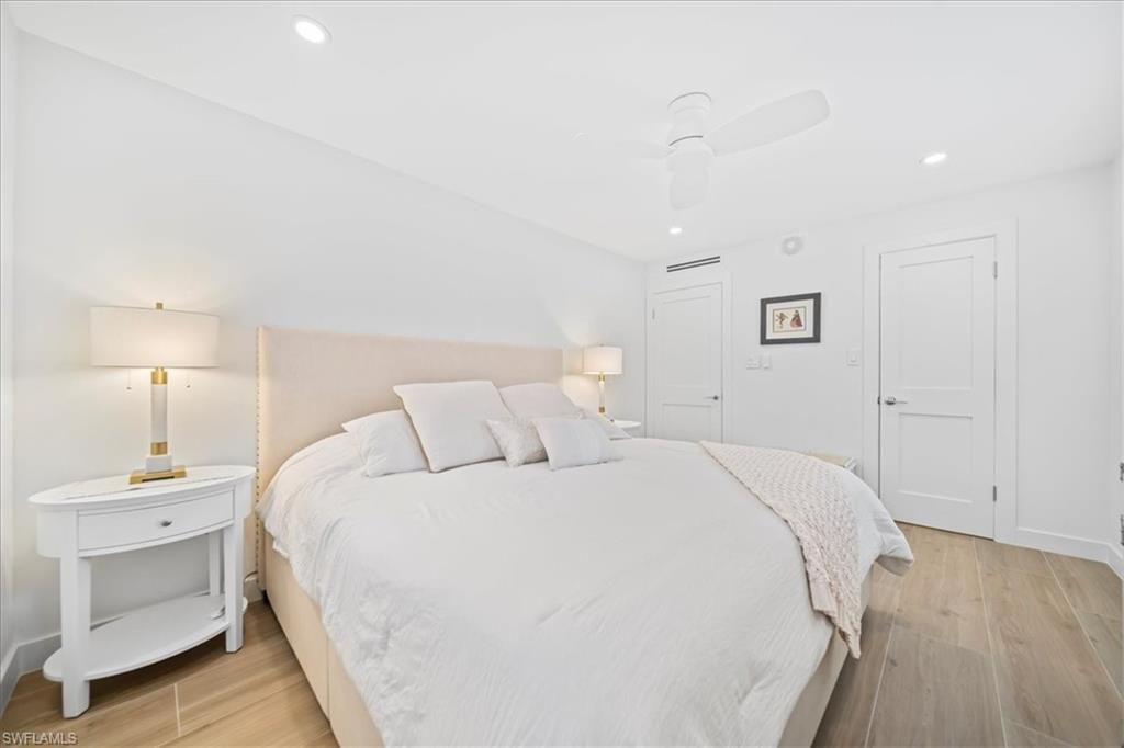 72 7th St S, Unit 112, Naples, FL 34102 Photo