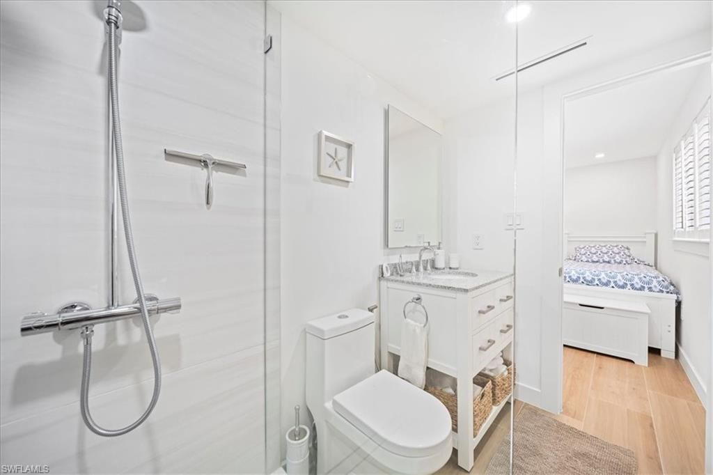 72 7th St S, Unit 112, Naples, FL 34102 Photo