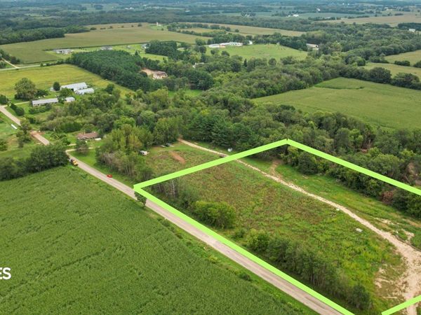 72 Franklin Road, Stoughton, WI 53589