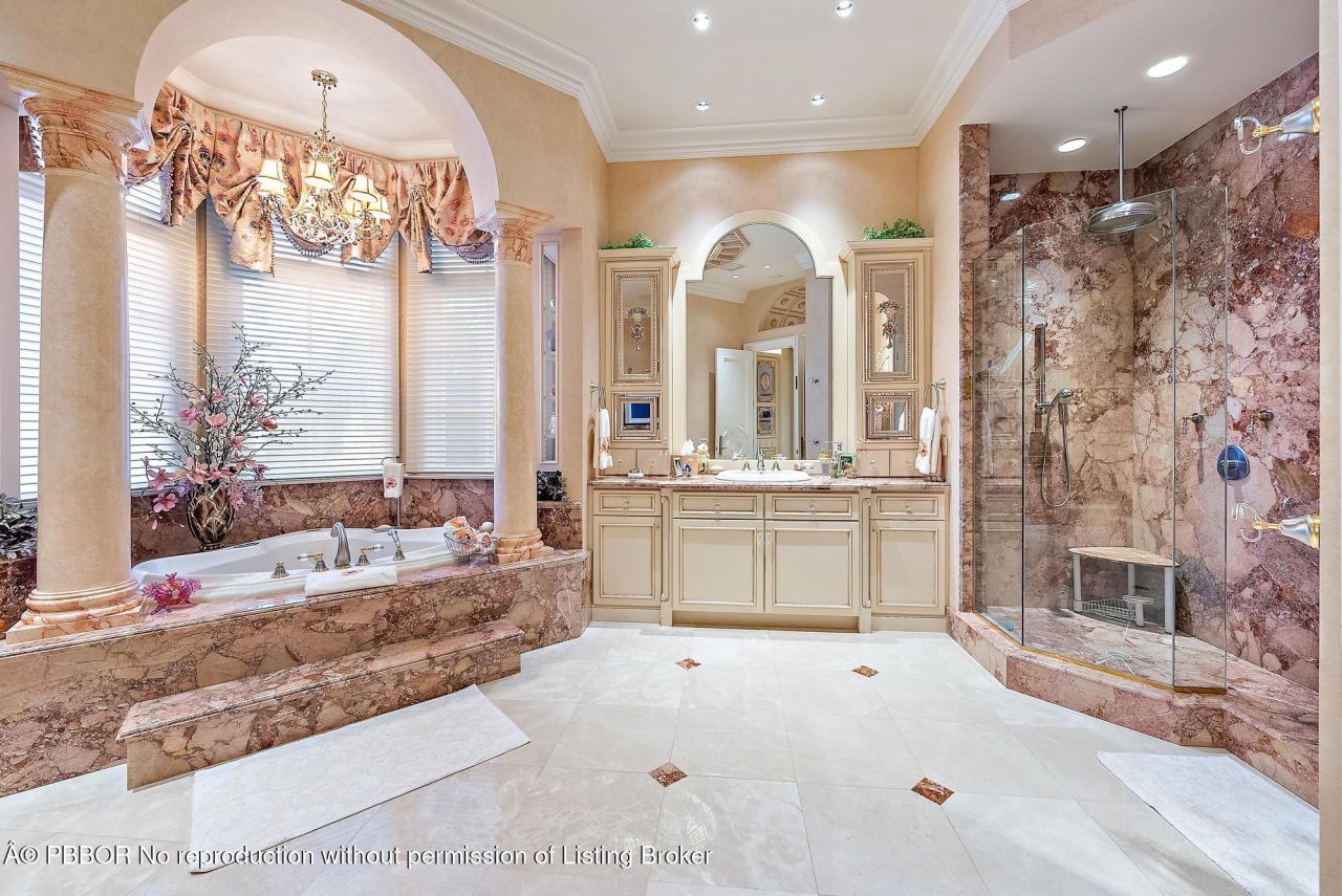 2330 Seven Oaks Lane, Palm Beach Gardens, FL 33410 Photo