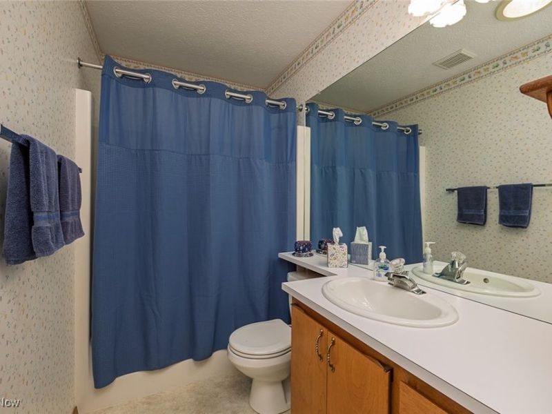 13156 Olympus Way, Strongsville, OH 44149 Photo 14