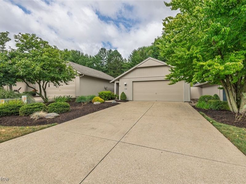 13156 Olympus Way, Strongsville, OH 44149 Photo 3