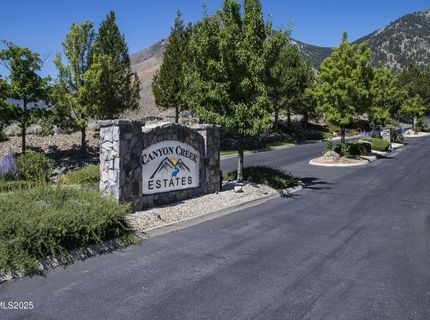 343 James Canyon Loop, Genoa, NV 89411 Photo