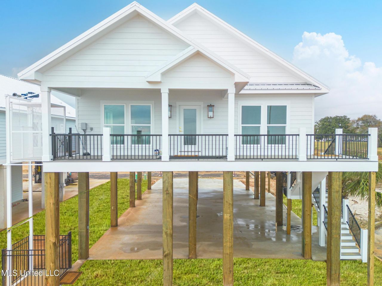 122 W Beach Boulevard, Long Beach, MS 39560 Main Photo