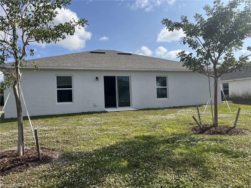 2812 NE 6th Pl, Cape Coral, FL 33909 Photo