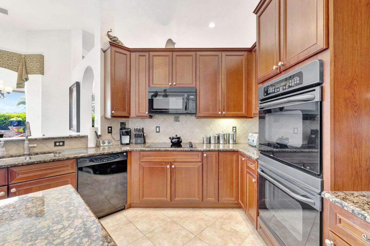 699 SW River Bend Circle, Stuart, FL 34997 Photo