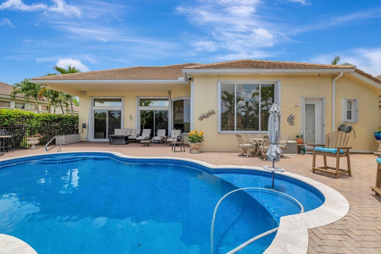 699 SW River Bend Circle, Stuart, FL 34997 Photo