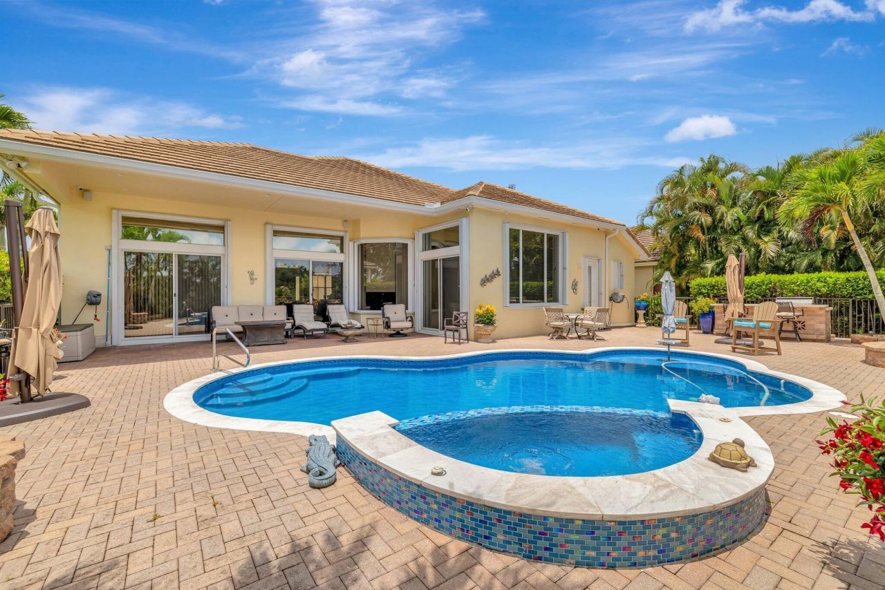699 SW River Bend Circle, Stuart, FL 34997 Photo