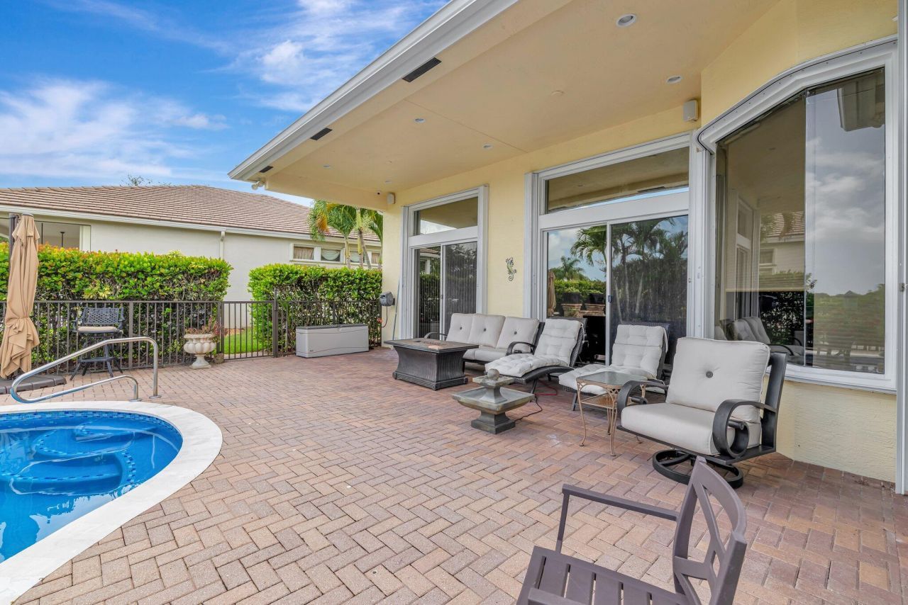 699 SW River Bend Circle, Stuart, FL 34997 Photo