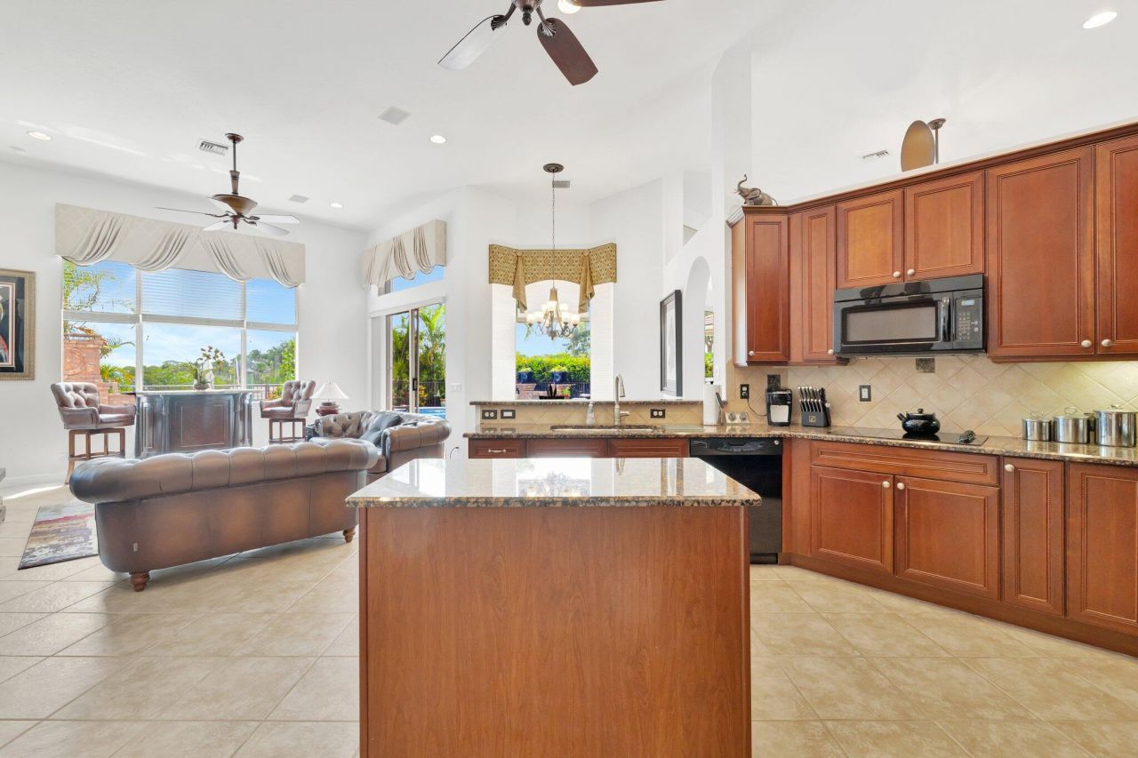 699 SW River Bend Circle, Stuart, FL 34997 Photo