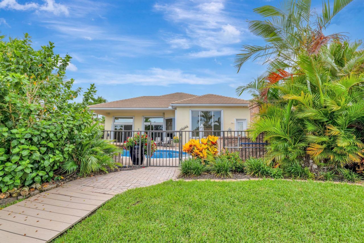 699 SW River Bend Circle, Stuart, FL 34997 Photo