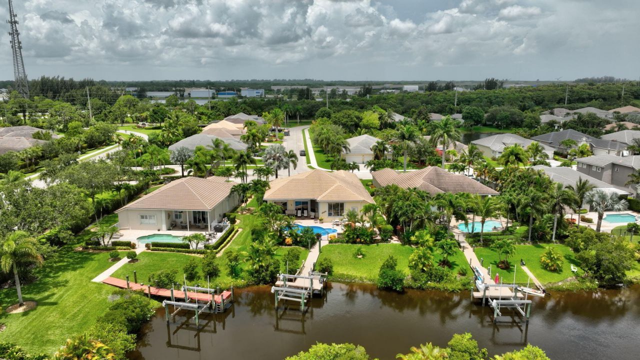 699 SW River Bend Circle, Stuart, FL 34997 Photo