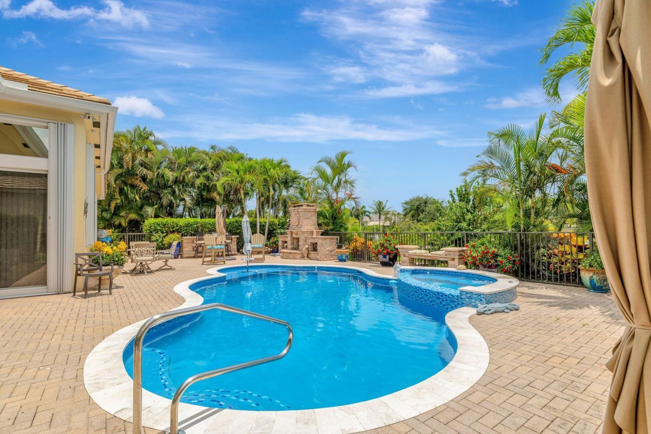 699 SW River Bend Circle, Stuart, FL 34997 Photo