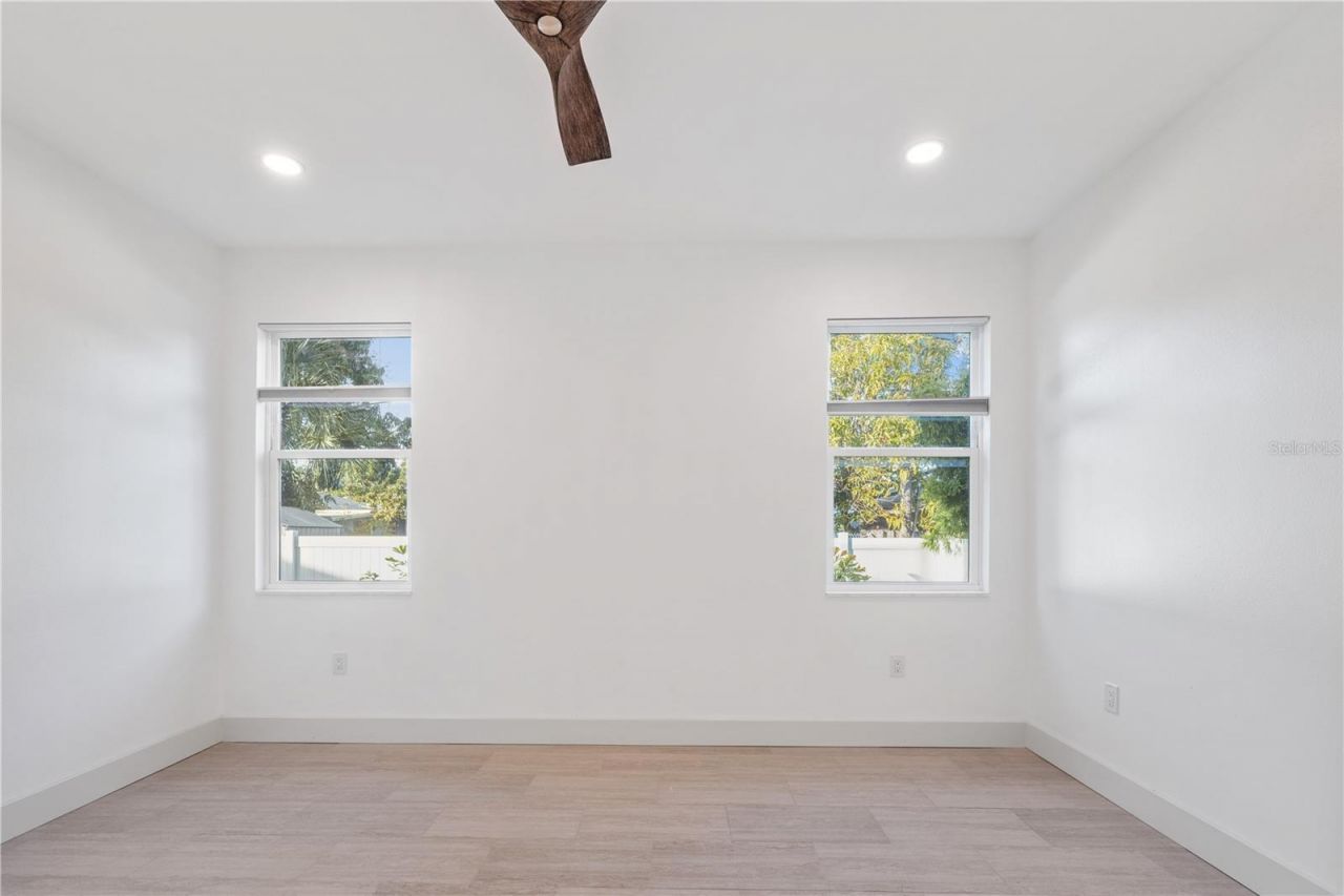 2727 W Chestnut Street, Tampa, FL 33607 Photo