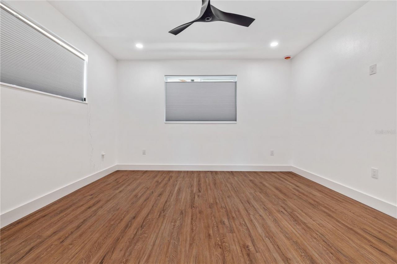 2727 W Chestnut Street, Tampa, FL 33607 Photo