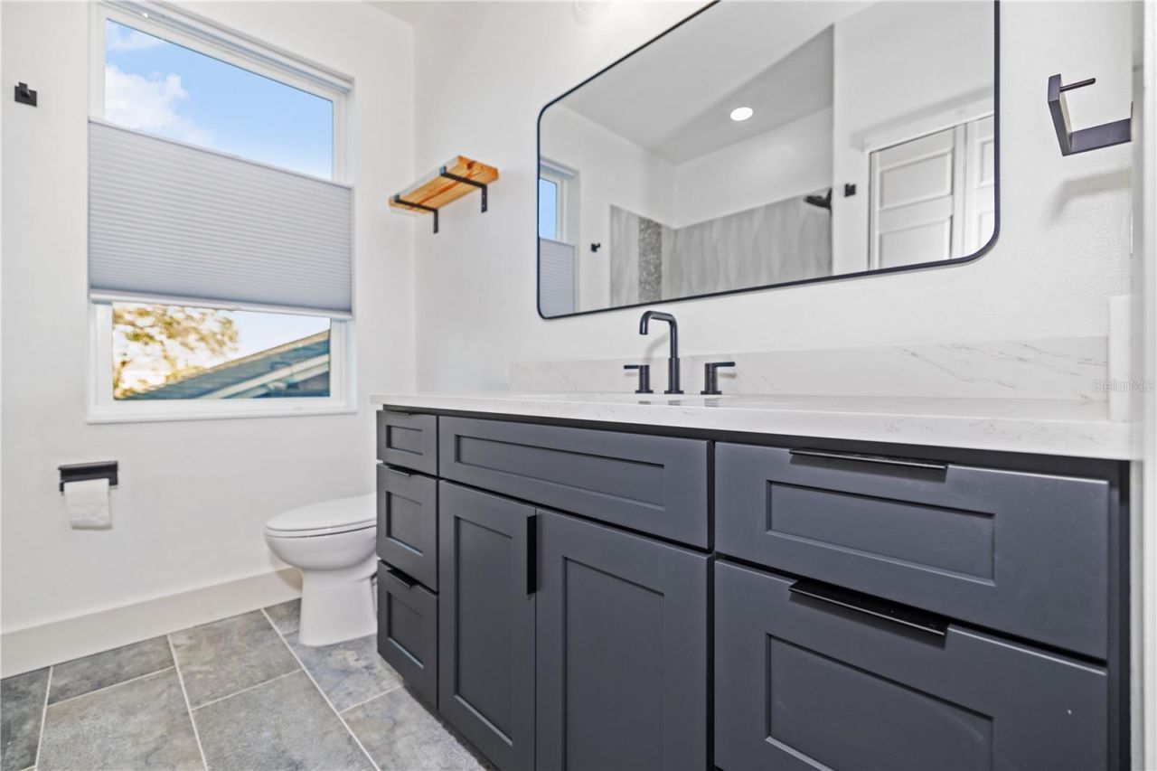 2727 W Chestnut Street, Tampa, FL 33607 Photo