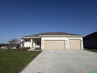 10909 N 160 Street, Bennington, NE 68007