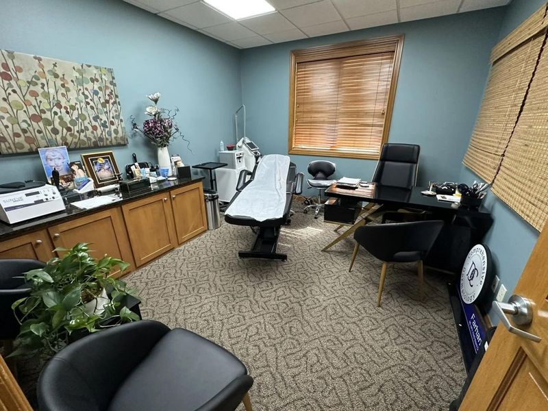 5031 Forest Drive, Unit B, New Albany, OH 43054 Photo 7