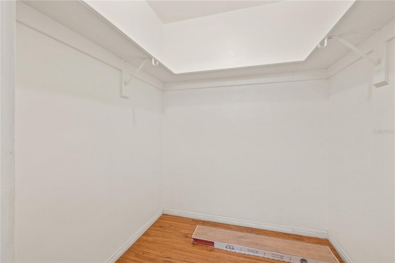 8651 10th Street N, Unit 210, Saint Petersburg, FL 33702 Photo