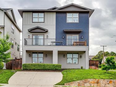 2539 Mccart Avenue, Fort Worth, TX 76110