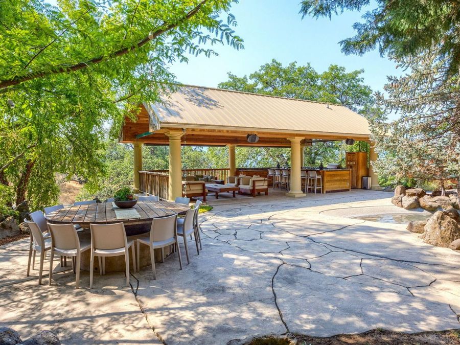 Property Image 106