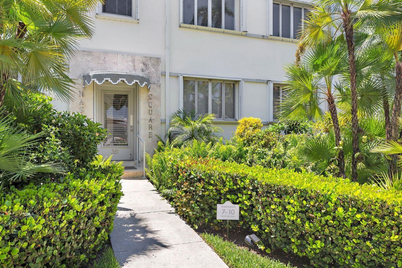 381 S Lake Drive, Unit 8, Palm Beach, FL 33480 Photo