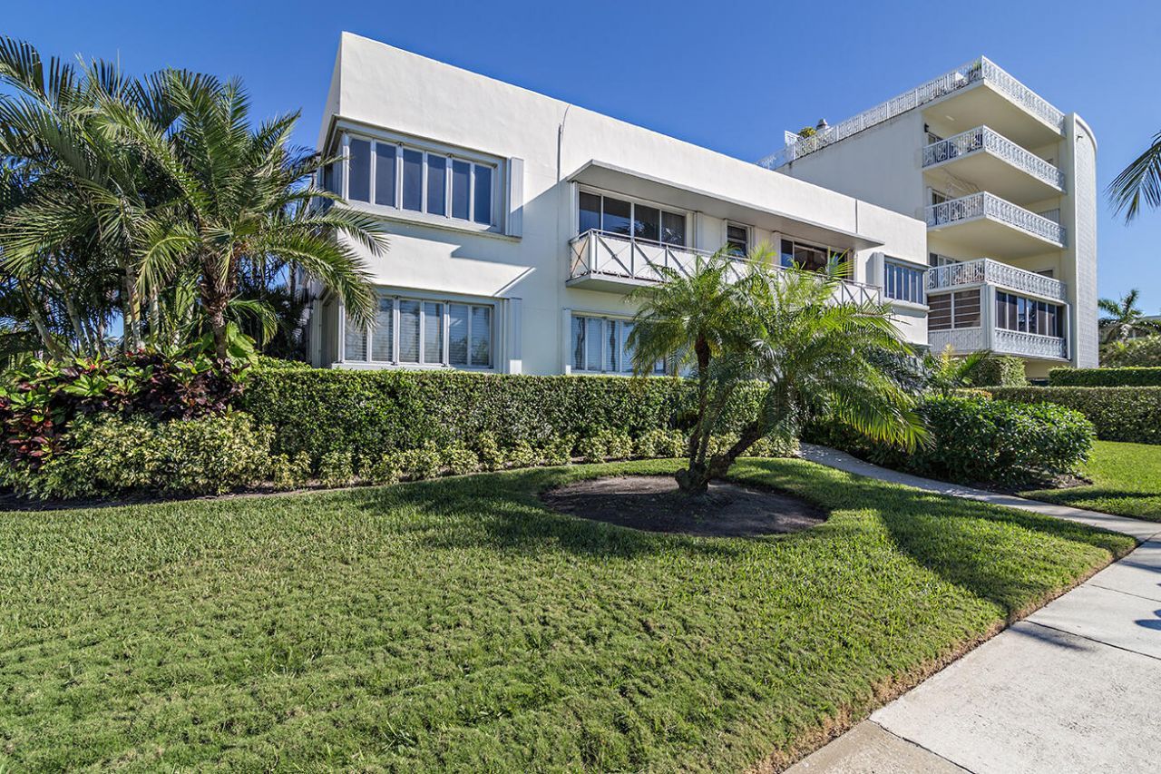 381 S Lake Drive, Unit 8, Palm Beach, FL 33480 Photo