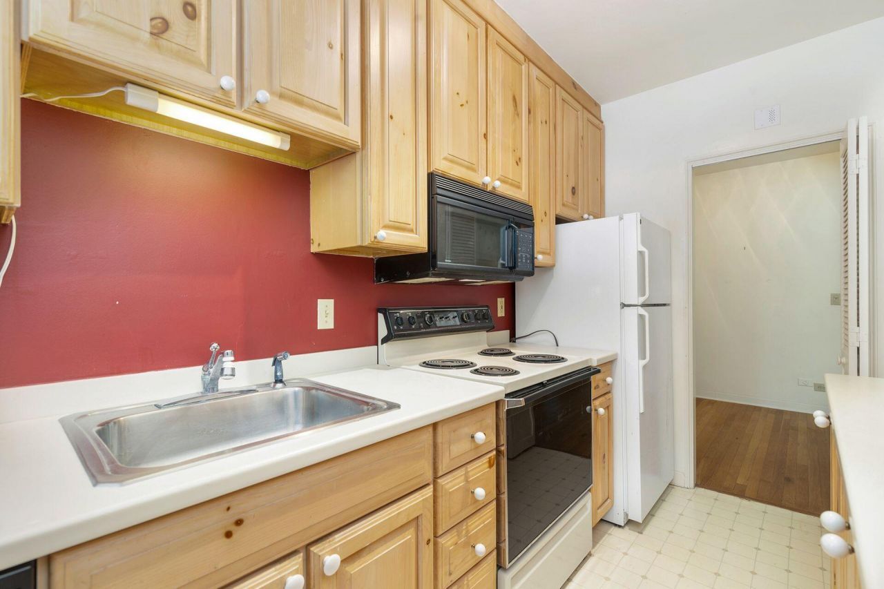 381 S Lake Drive, Unit 8, Palm Beach, FL 33480 Photo