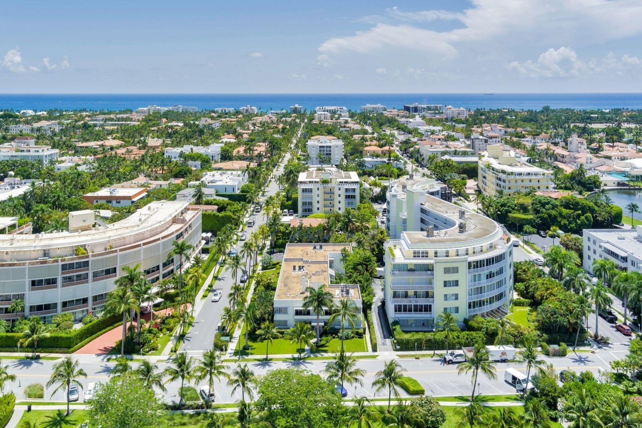 381 S Lake Drive, Unit 8, Palm Beach, FL 33480 Photo