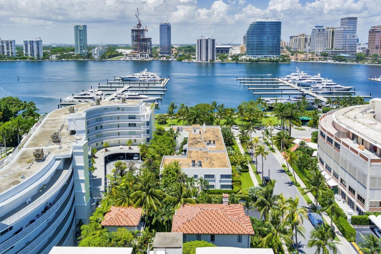 381 S Lake Drive, Unit 8, Palm Beach, FL 33480 Photo