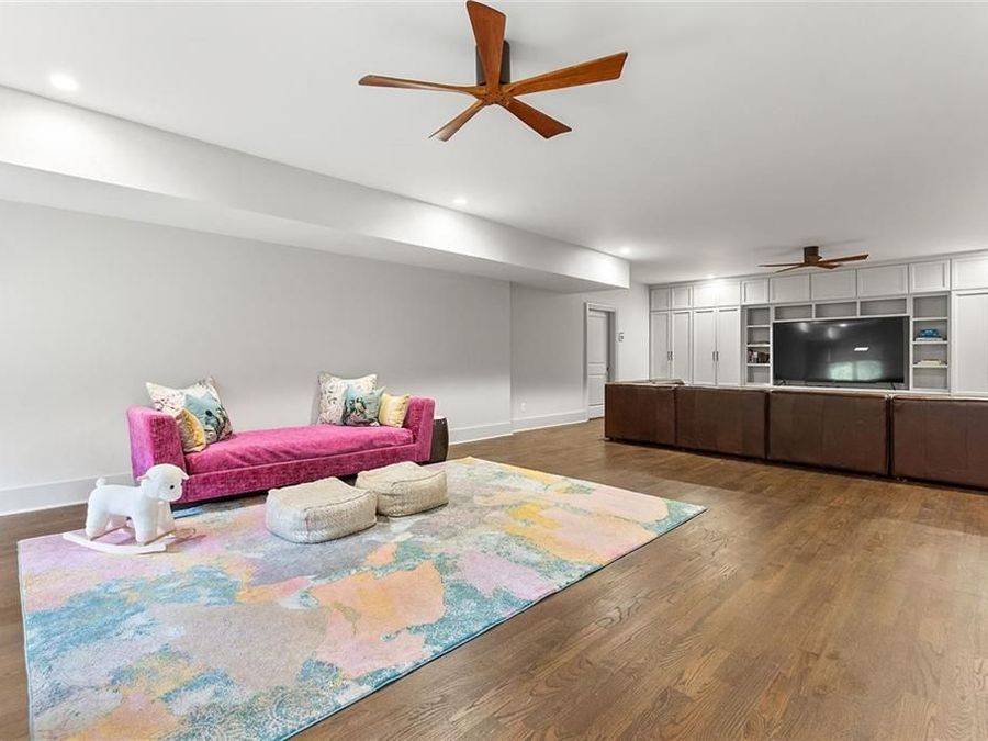 Property Image 61