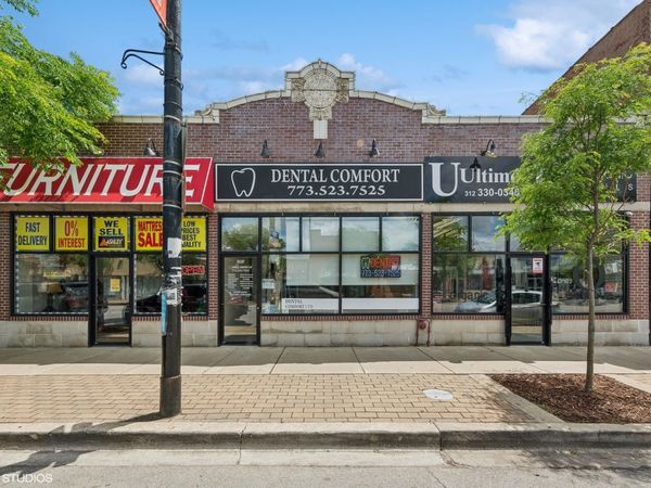 4239 S Archer Avenue, Chicago, IL 60632