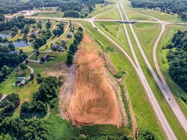 55 Coles Dr, Pontotoc, MS 38863