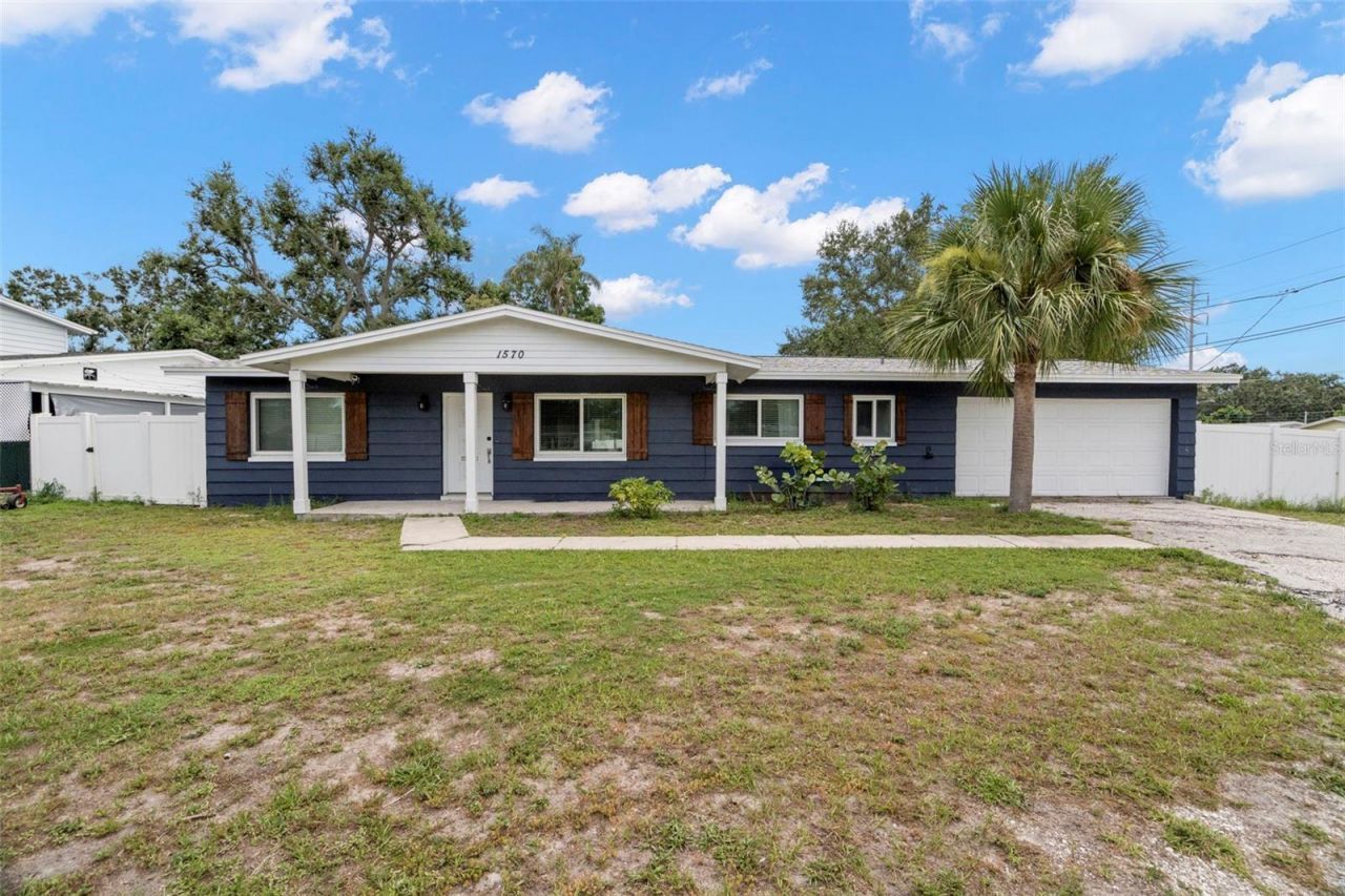 1570 83rd Avenue N, Saint Petersburg, FL 33702 Main Photo