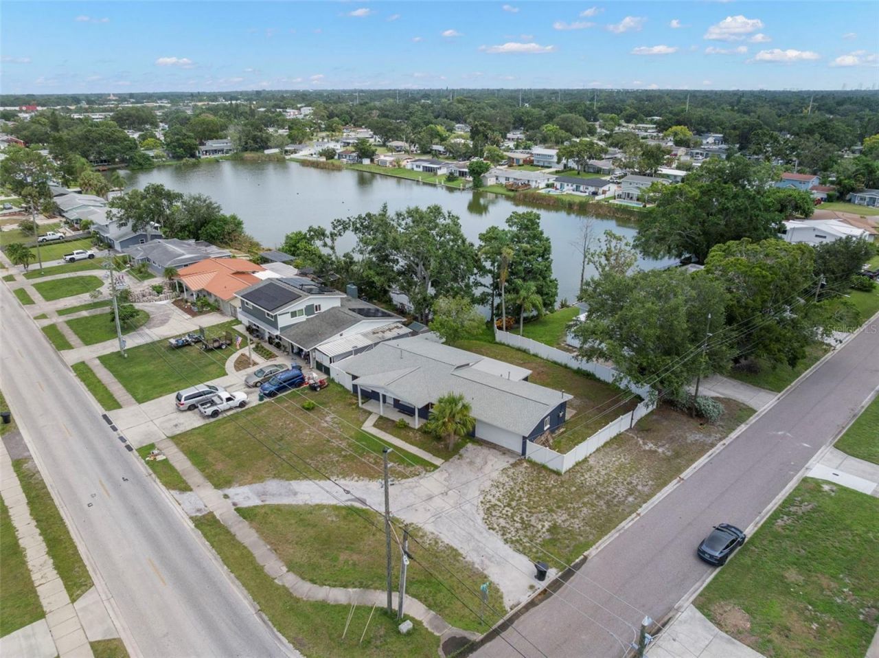 1570 83rd Avenue N, Saint Petersburg, FL 33702 Photo