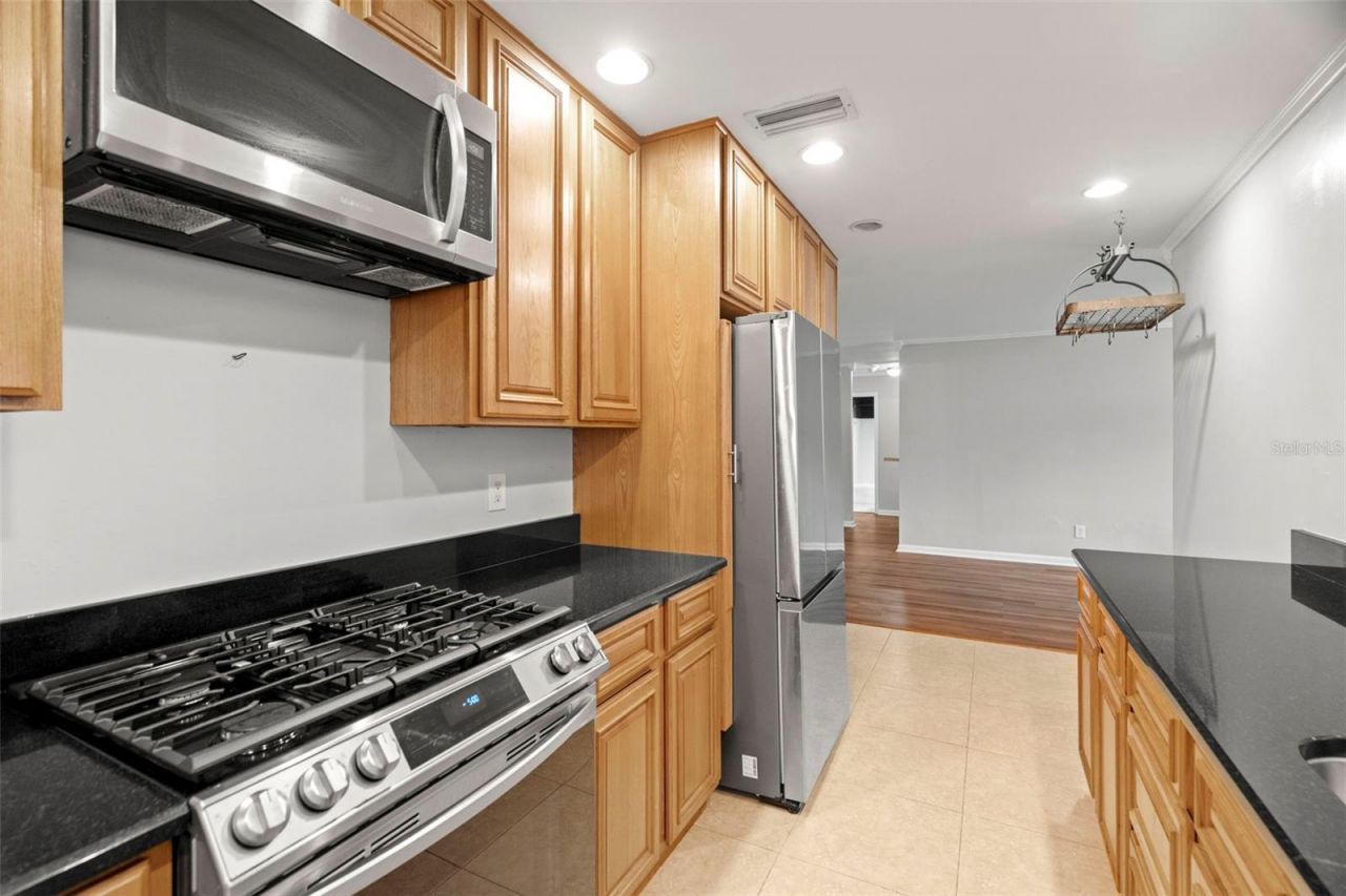 1570 83rd Avenue N, Saint Petersburg, FL 33702 Photo