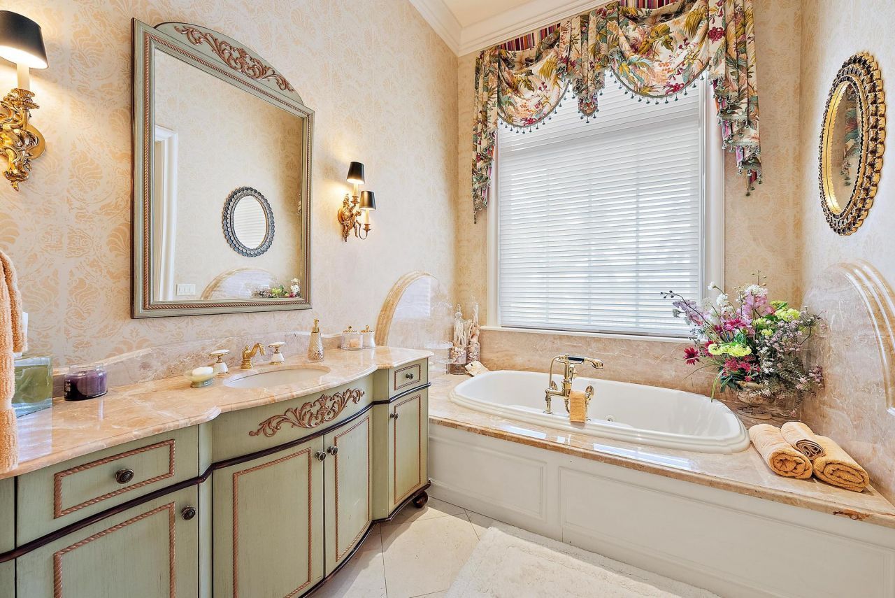 2330 Seven Oaks Lane, Palm Beach Gardens, FL 33410 Photo