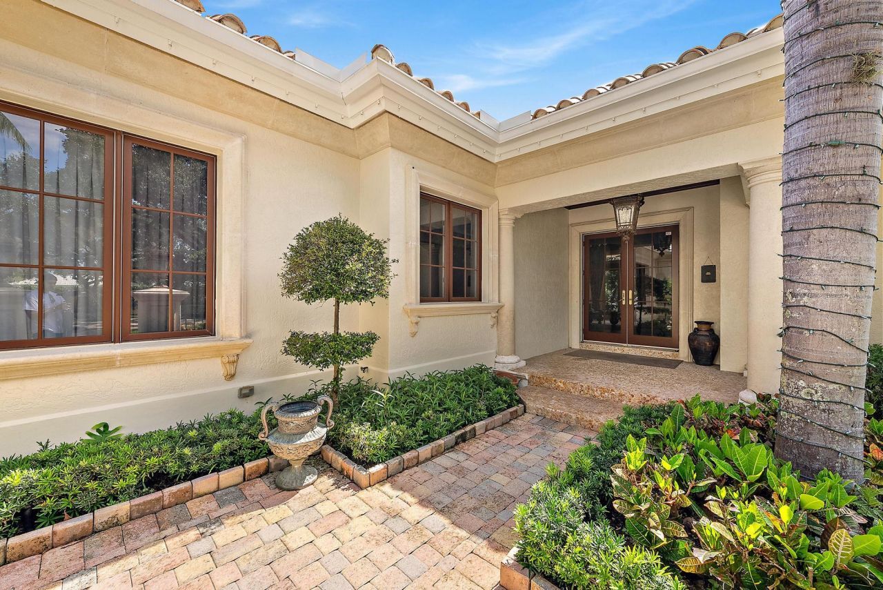 2330 Seven Oaks Lane, Palm Beach Gardens, FL 33410 Photo