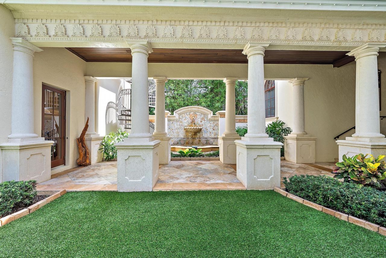 2330 Seven Oaks Lane, Palm Beach Gardens, FL 33410 Photo