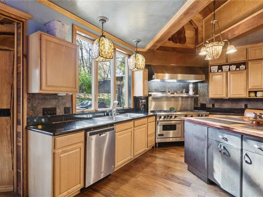 Property Image 25